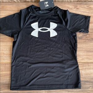 New Under armour YMD shirt Black white logo boys loose Youth small heatgear